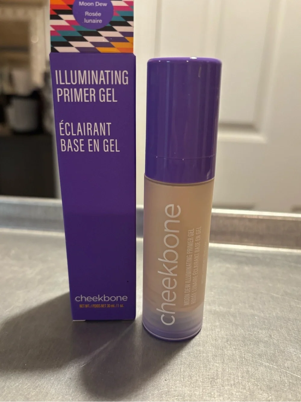 Cheekbone  Moon Dew Illuminating Primer Gel - Purple Top